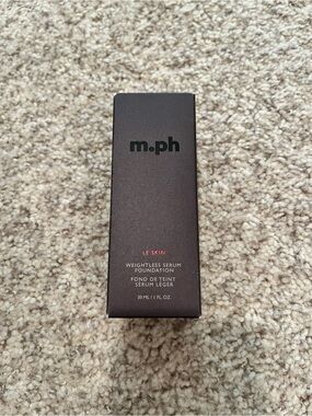 m.ph Le Skin Weightless Serum Foundation - Fair 20 C